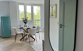 Studio 77 - nowoczesny apartament w Otwocku